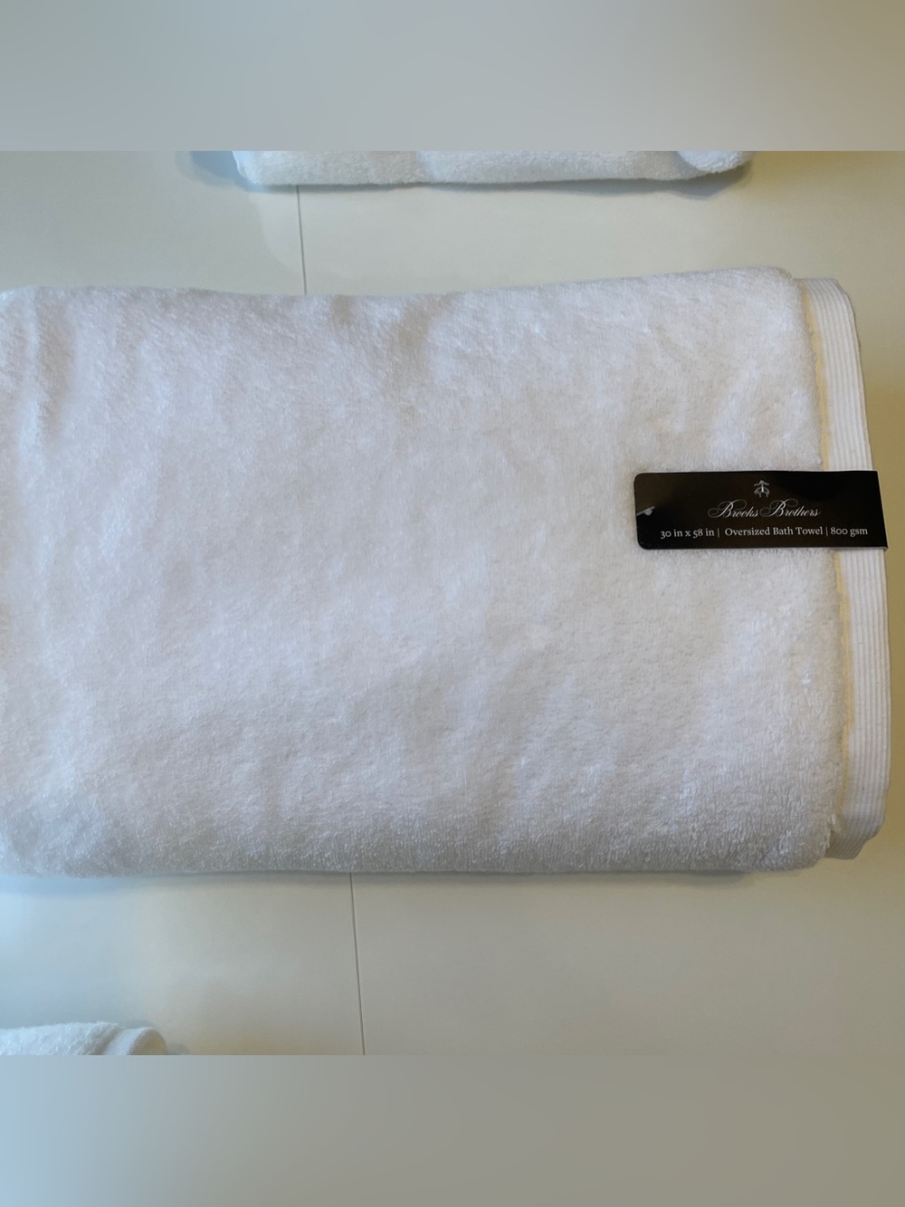 New Brooks Brothers 4 PC White Premium Bath Towels 550, 700, 800 GSM 100% Cotton - Picture 3 of 16